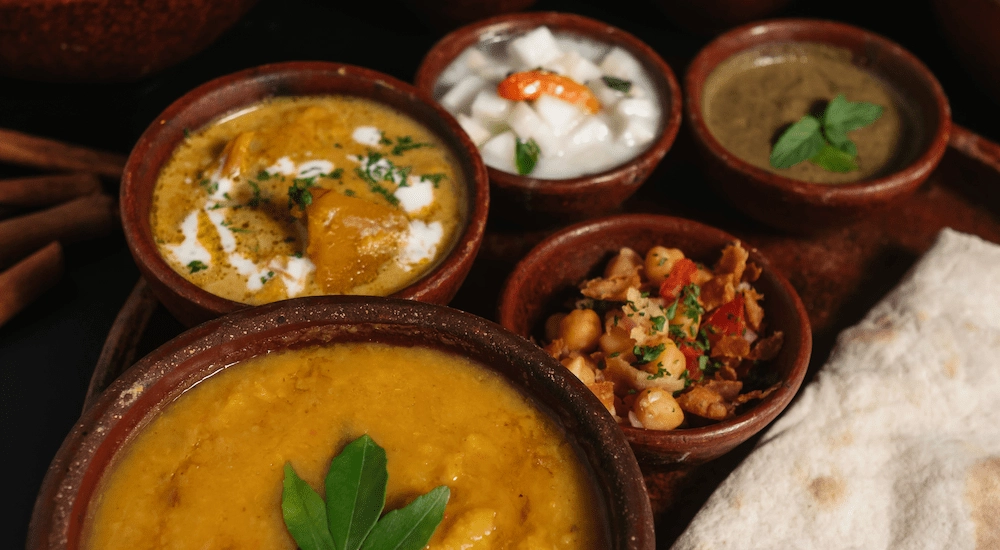 Butter chicken and other nutritious and healthy meals at Ashtari 